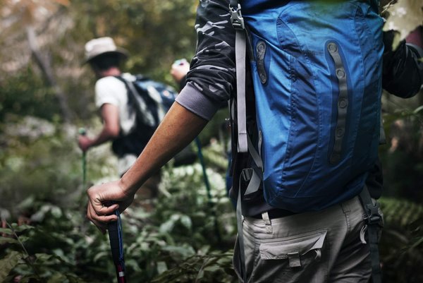 Quelles sont les meilleures pratiques pour un trek respectueux de l'environnement dans le parc Torres del Paine, Chili ?